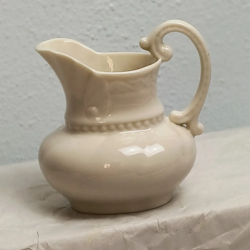 Lenox Colonial Ceramic Pitcher Creamer Syrup Off White